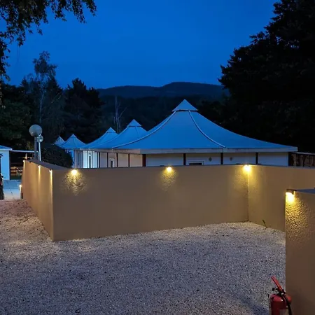Camping Le Village Des Sources Ceilhes-et-Rocozels Exterior photo