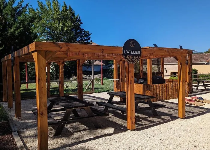 Camping Le Village Des Sources