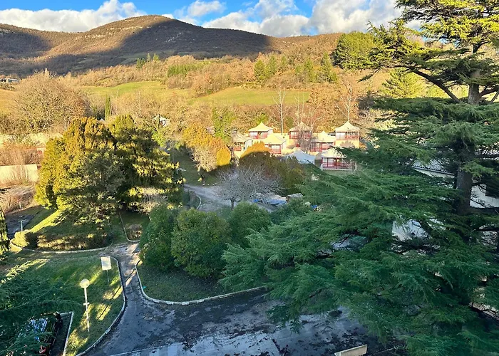 Camping Le Village Des Sources