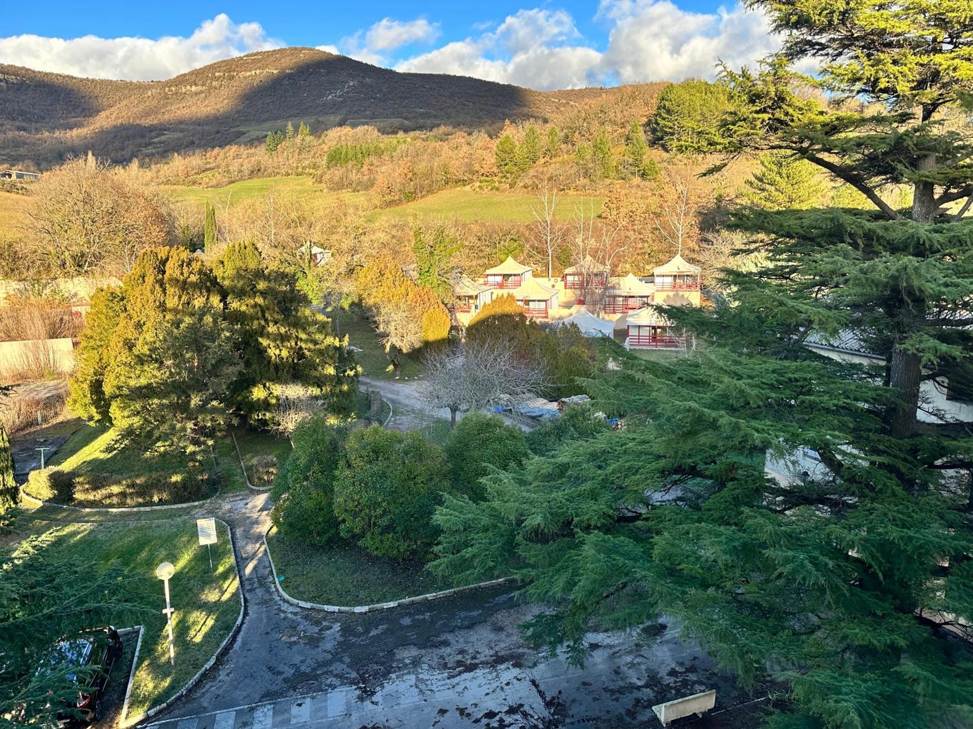 Le Village Des Sources Campsite *